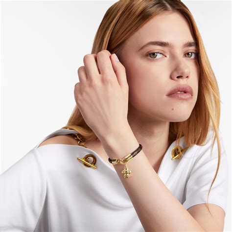 lv vivienne bracelet|louis vuitton vivienne charm bracelet.